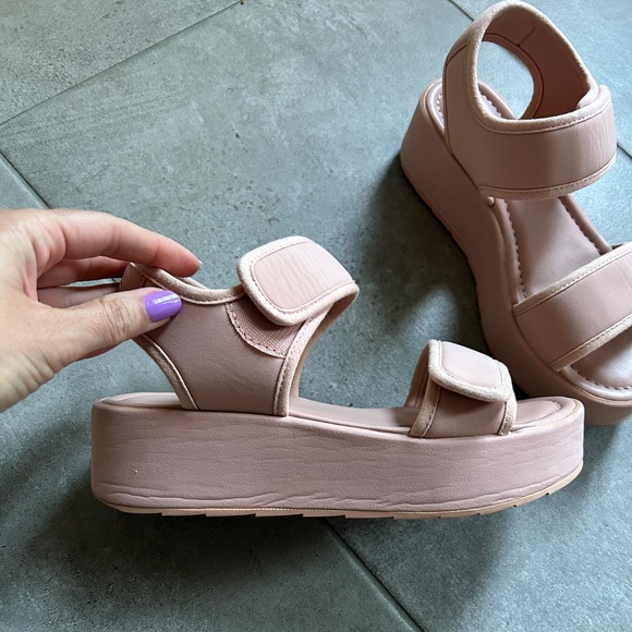 Twoobs OG+ Sandals - Picture 7 of 10